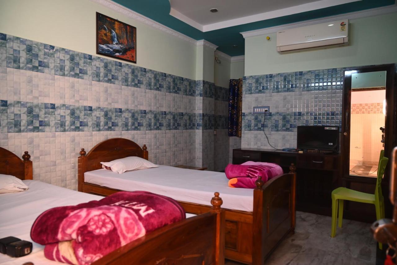 Hotel Rajmahal Bankura Bagian luar foto
